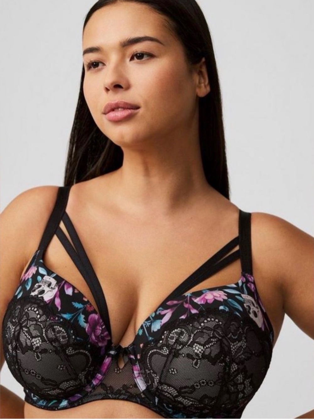 Torrid Floral Lace Underwire Bra in Black and Purple